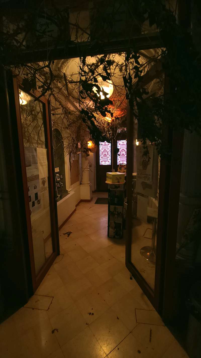 Entrée 59, 59 Rivoli, Paris, 2022, vue 2