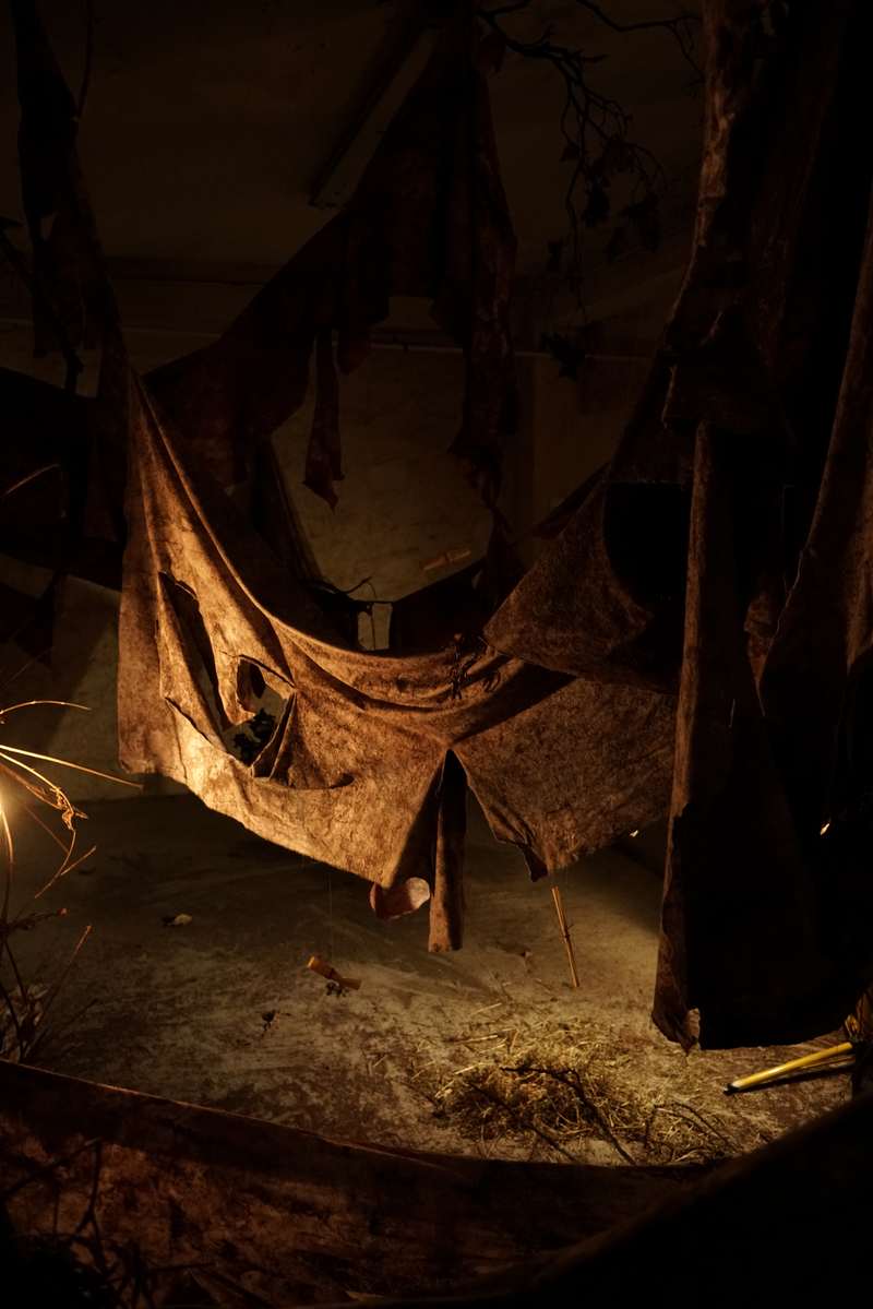 S'arrachent peau et ongles, Hangar Belle de Mai, Marseille, 2023, vue 4